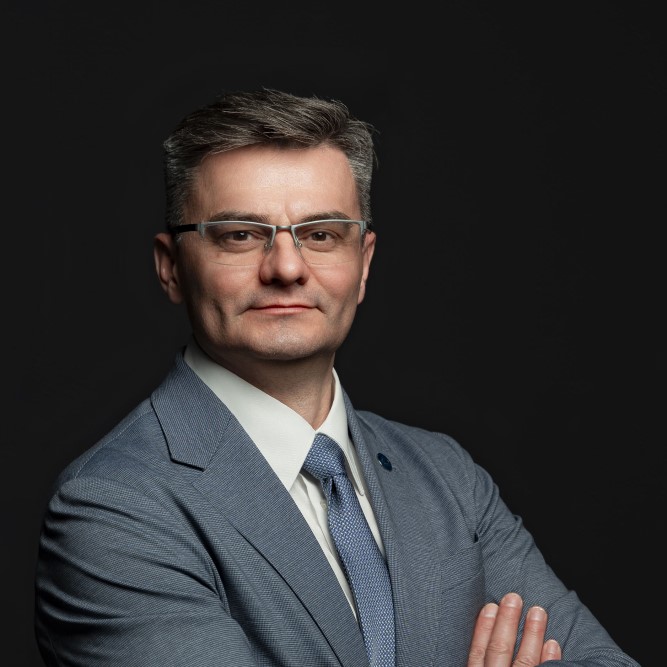 Директор по маркетингу и рекламе